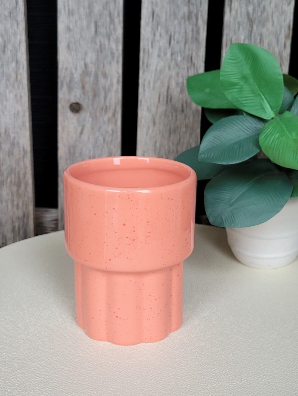 Speckled Coral Ceramic Tumbler With Scalloped Base